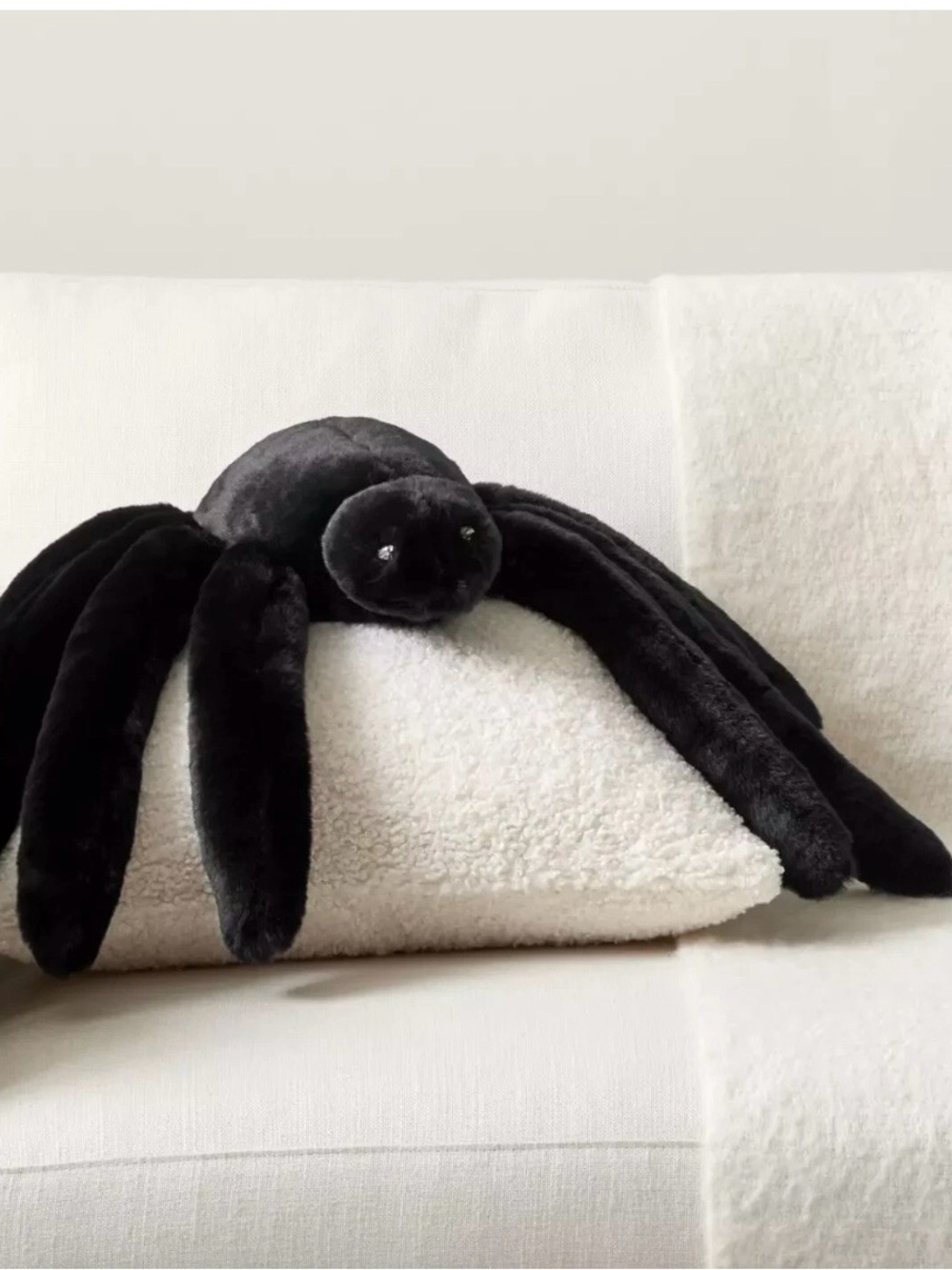 NIP Pottery Barn RARE Sammy The Spider Halloween Faux Fur with Jeweled Eyes!